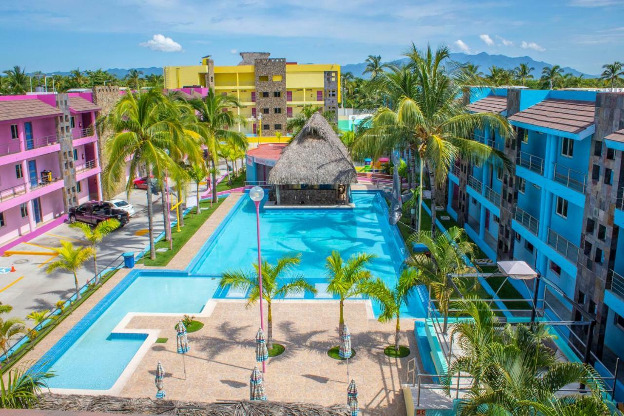Miami Inn Nuevo Vallarta Dış mekan fotoğraf