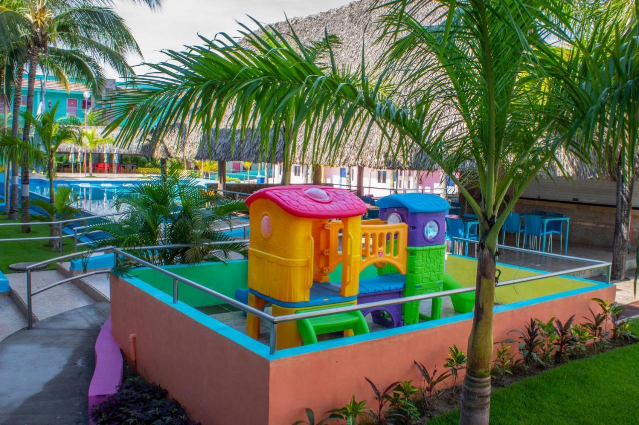 Miami Inn Nuevo Vallarta Dış mekan fotoğraf